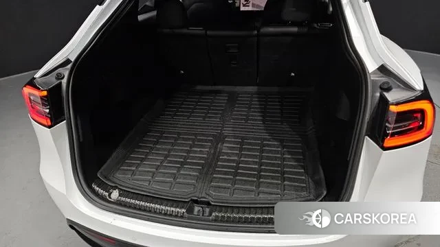 Tesla Model Y id 3659938 из Кореи 11