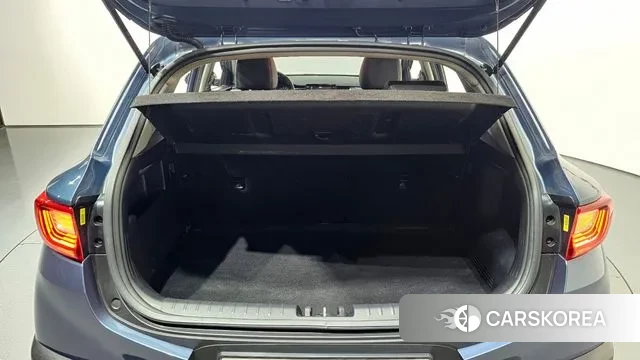 Kia Stonic id 3773121 из Кореи 11