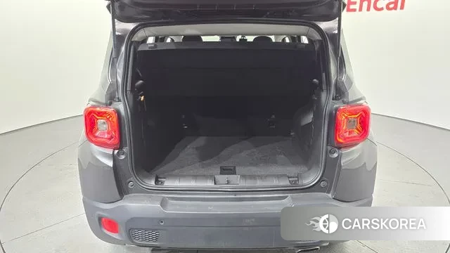 Jeep Renegade id 3759892 из Кореи 11