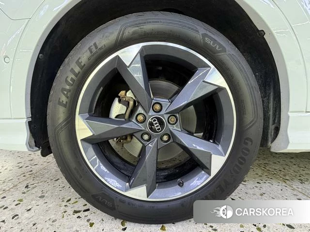 Audi Q3 id 4258480 из Китая 11