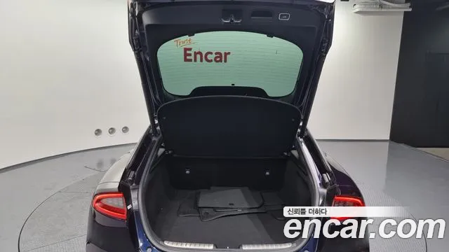 Kia Stinger id 2307108 из Кореи 11