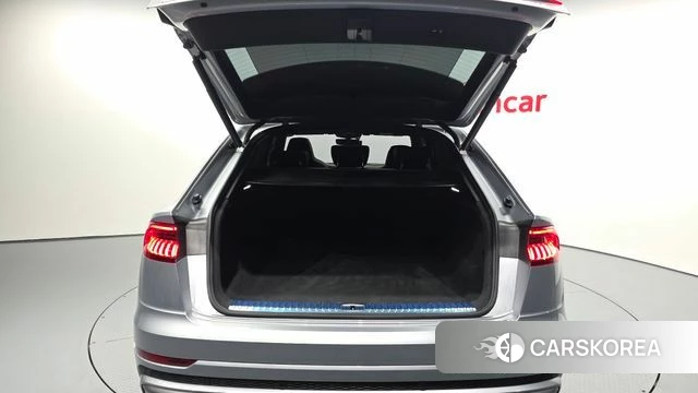 Audi Q8 (4M) id 4202588 из Кореи 11