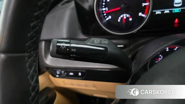 Kia Carnival 4th generation id 4322550 из Кореи 11