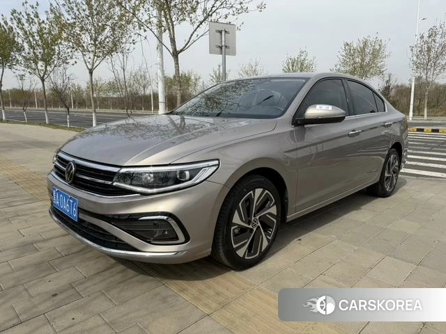 Volkswagen Bora id 4276630 из Китая 11