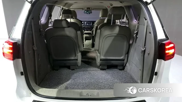 Kia The New Carnival id 3682400 из Кореи 11