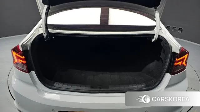 Hyundai The New Avante AD id 3666883 из Кореи 11