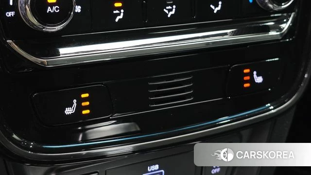 Ssangyong Tivoli Air id 4395845 из Кореи 11