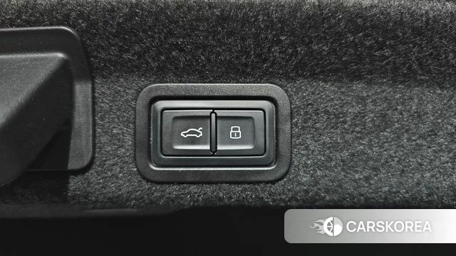 Audi A6 (C8) id 3866702 из Кореи 11