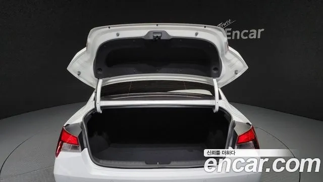 Hyundai Avante (CN7) id 2935993 из Кореи 11