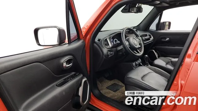 Jeep Renegade id 2660966 из Кореи 11