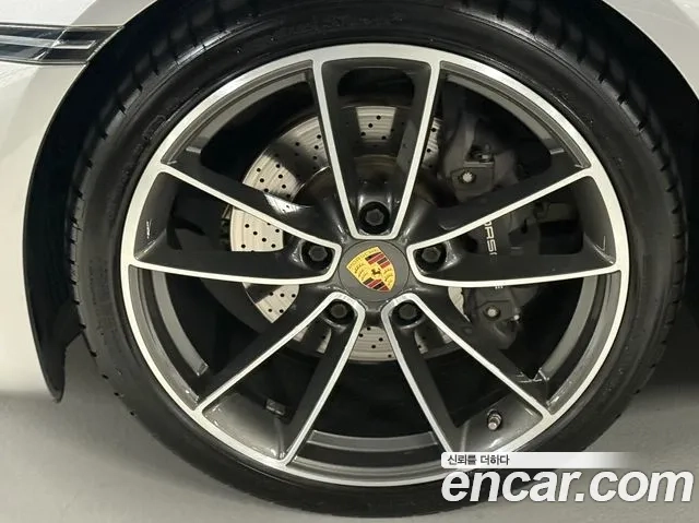 Porsche 911(992) id 2912055 из Кореи 11