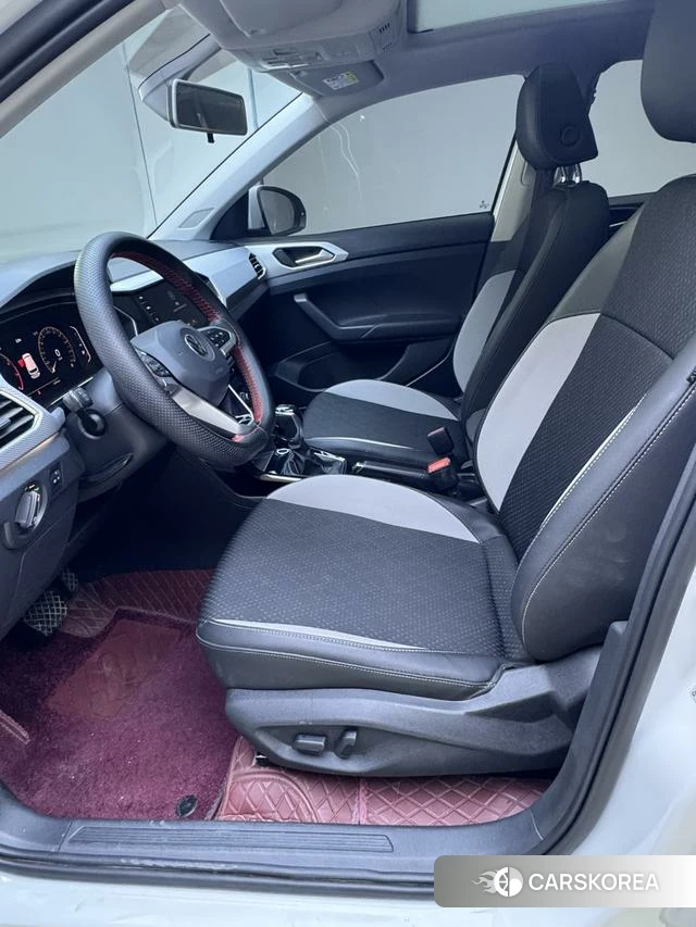 Volkswagen Exploring the shadow id 4265875 из Китая 11