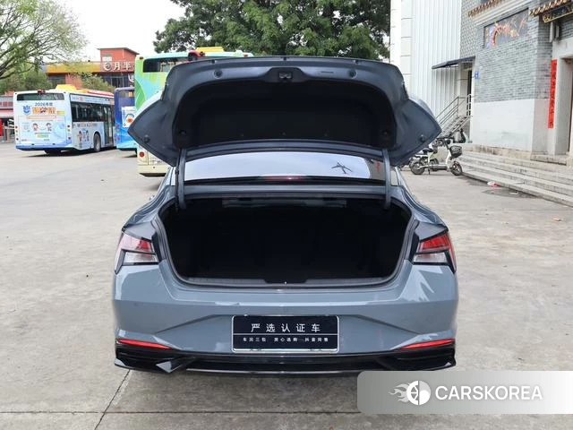 Hyundai Elantra id 4277413 из Китая 11