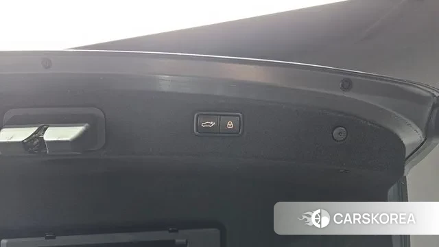 Genesis G90 id 3666443 из Кореи 11