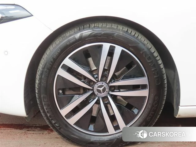 Mercedes-Benz A-Class W177 id 4445653 из Кореи 11