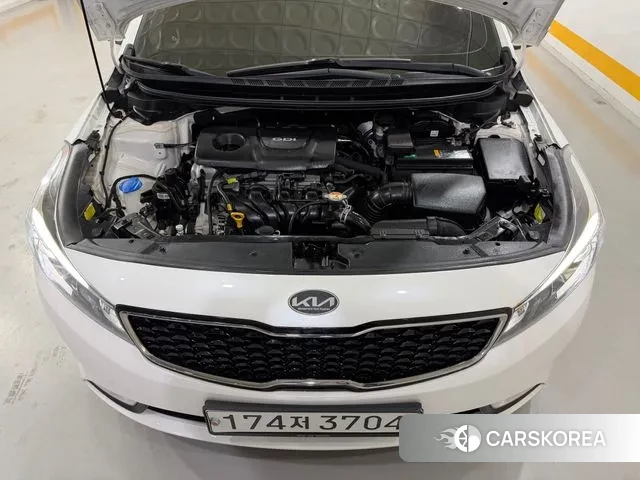 Kia The New K3 id 3408268 из Кореи 11