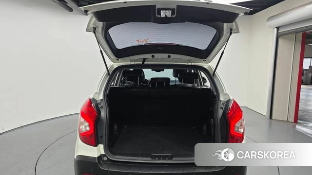 Ssangyong New Style Korando C id 3886404 из Кореи 11