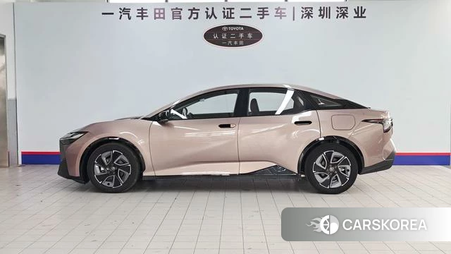 Toyota bZ3 id 4359240 из Китая 11
