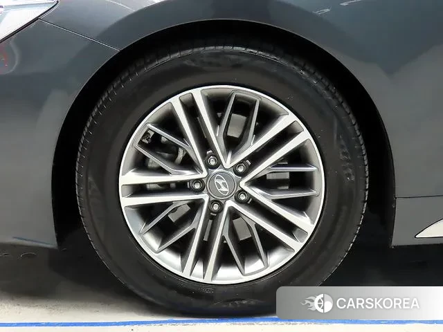 Hyundai Grandeur IG id 2981860 из Кореи 11