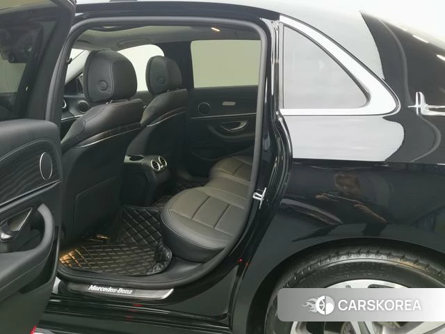 Mercedes-Benz E-class id 4238553 из Китая 11