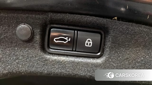 Kia K7 Premier Hybrid id 3892932 из Кореи 11