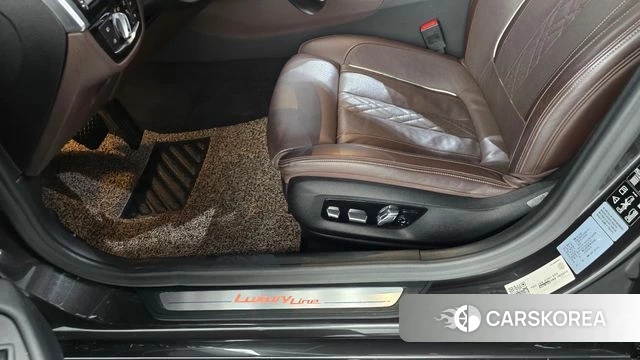 BMW 5 Series (G30) id 4751308 из Кореи 11