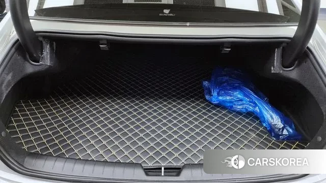 Hyundai Grandeur (GN7) id 3278993 из Кореи 11