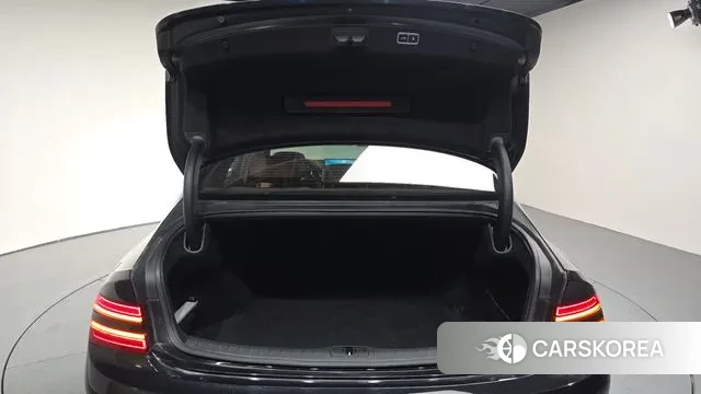 Genesis G80 (RG3) id 3379382 из Кореи 11