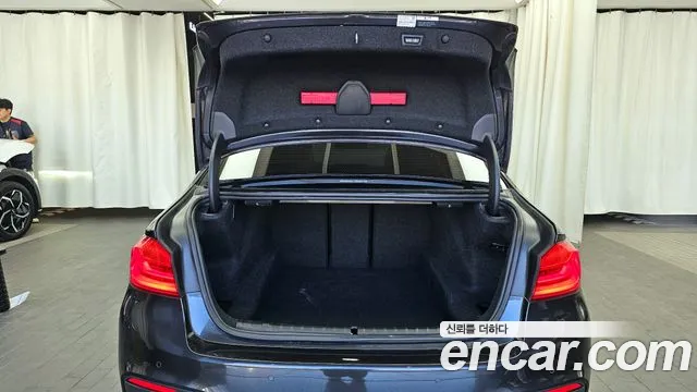 BMW 5 Series (G30) id 2808094 из Кореи 11