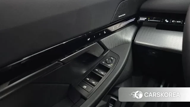 BMW 5 Series (G60) id 3467085 из Кореи 11