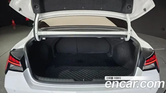 Hyundai Avante (CN7) id 2518917 из Кореи 11