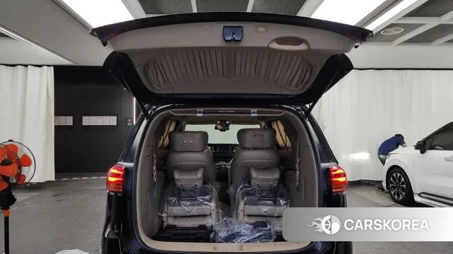 Kia The New Carnival id 2941362 из Кореи 11