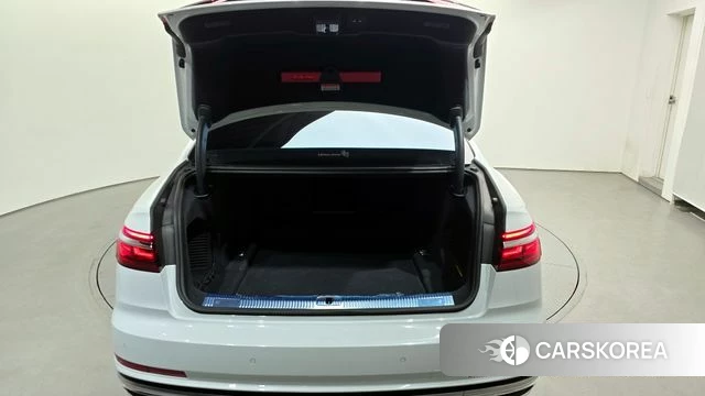 Audi A8 (D5) id 3833824 из Кореи 11