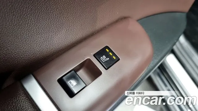 Hyundai Grandeur (GN7) id 2874124 из Кореи 11