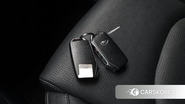 Kia Come New K3 id 3330322 из Кореи 11