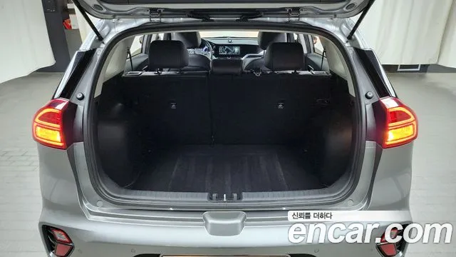 Kia The New Niro id 2599317 из Кореи 11