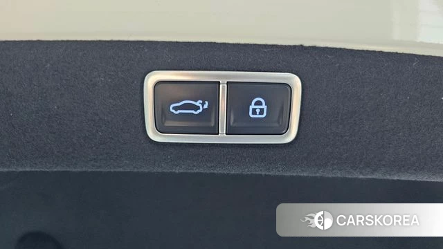 Hyundai Grandeur Hybrid (GN7) id 3883223 из Кореи 11