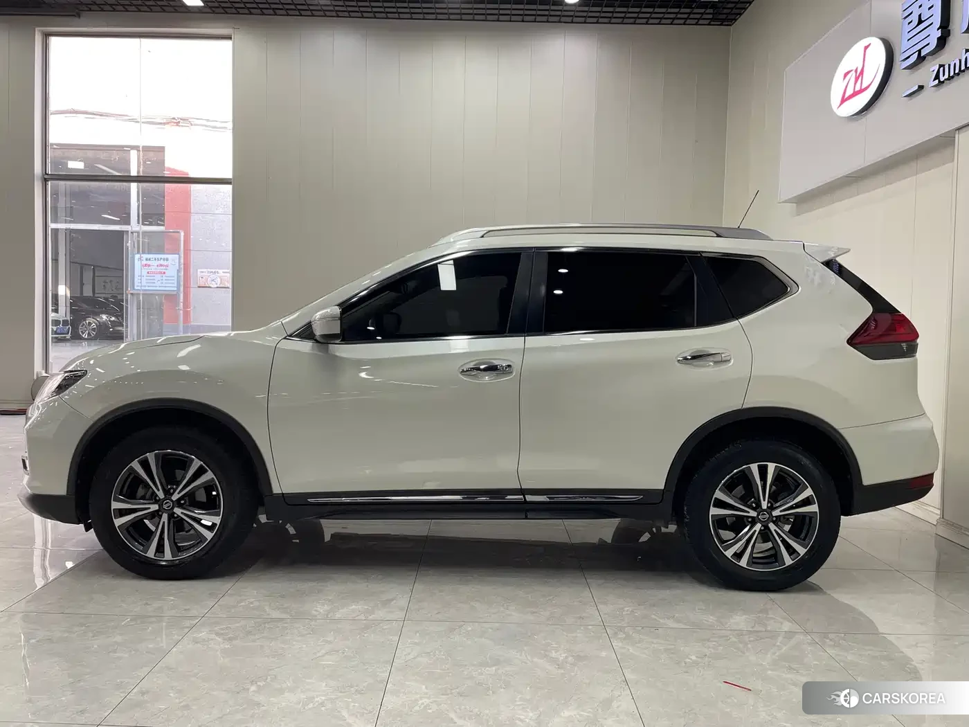 Nissan Qijun id 4679471 из Китая 11