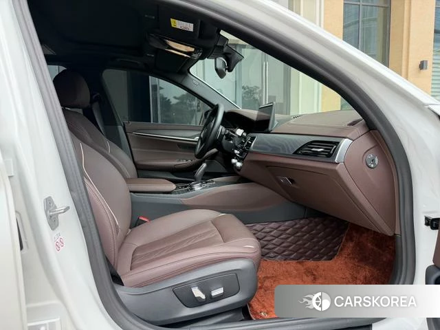 BMW 5 series id 4291131 из Китая 11