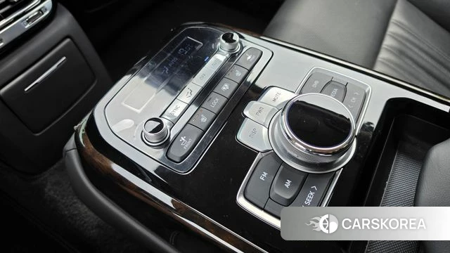 Genesis G90 id 4594844 из Кореи 11