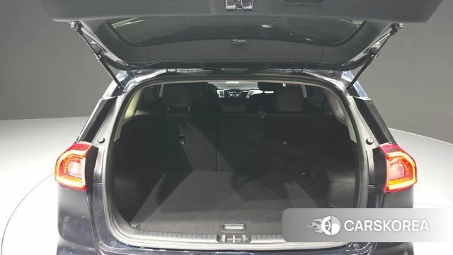 Kia Niro EV id 3879315 из Кореи 11