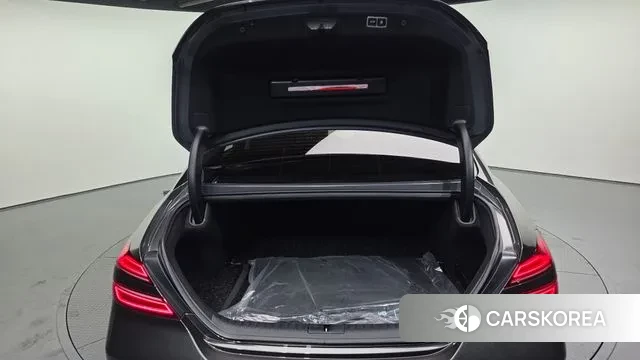 Genesis The New G70 id 3477580 из Кореи 11