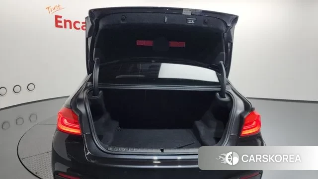 BMW 5 Series (G30) id 3369014 из Кореи 11