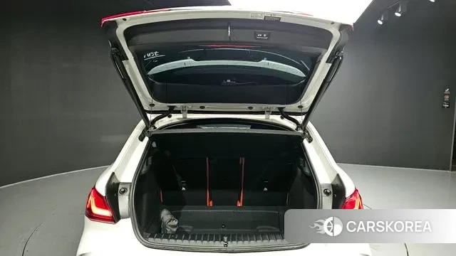 BMW 1 Series (F40) id 2964382 из Кореи 11