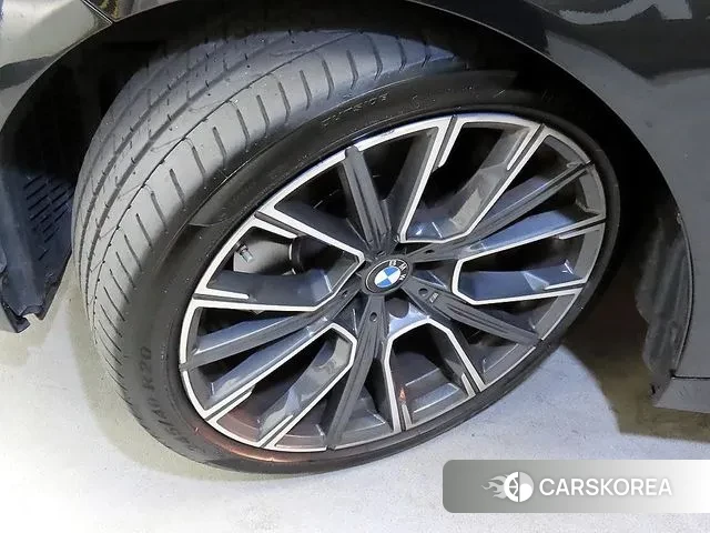 BMW 7 Series (G11) id 3395583 из Кореи 11