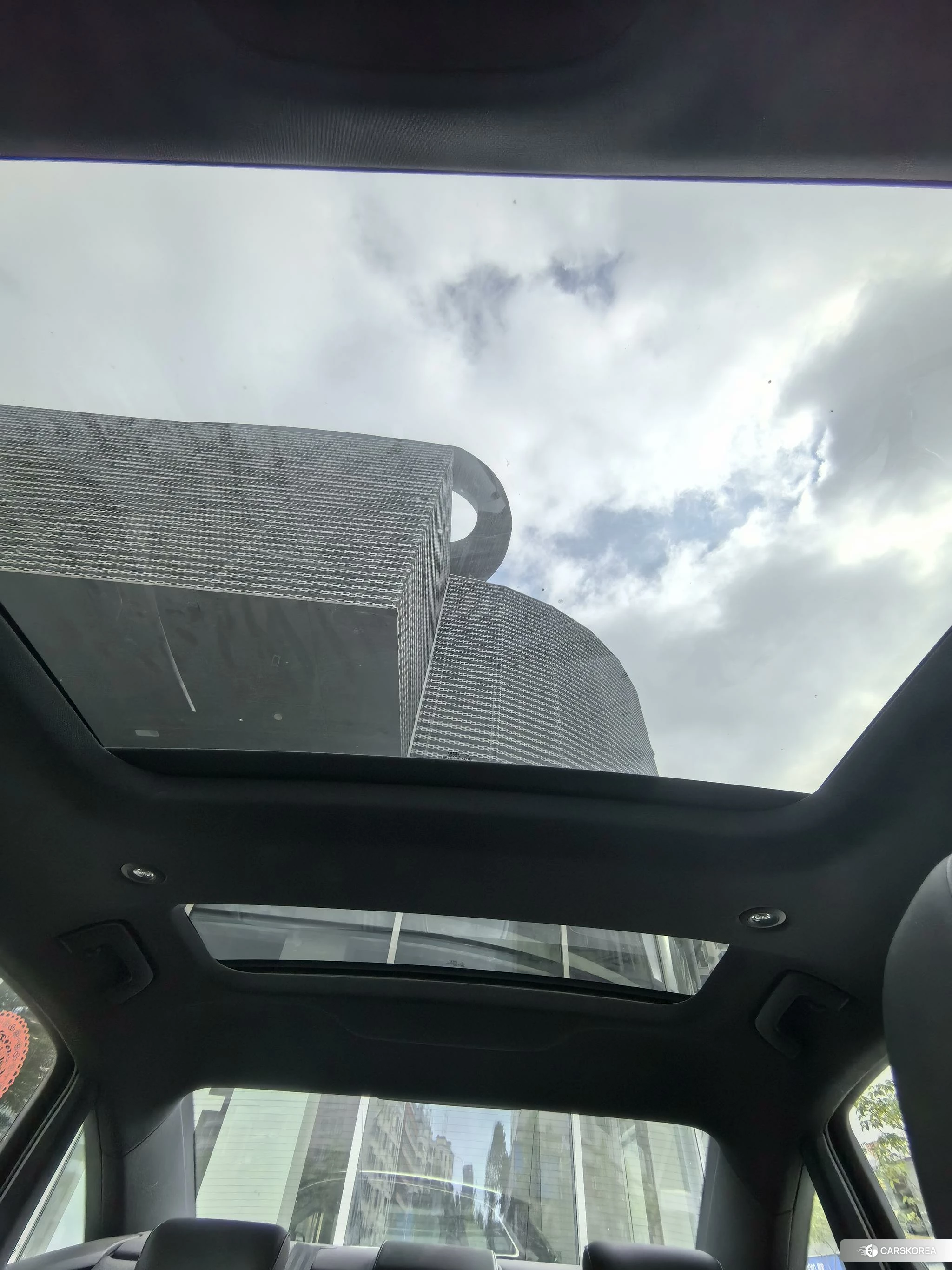 Audi A6L id 4454432 из Китая 11