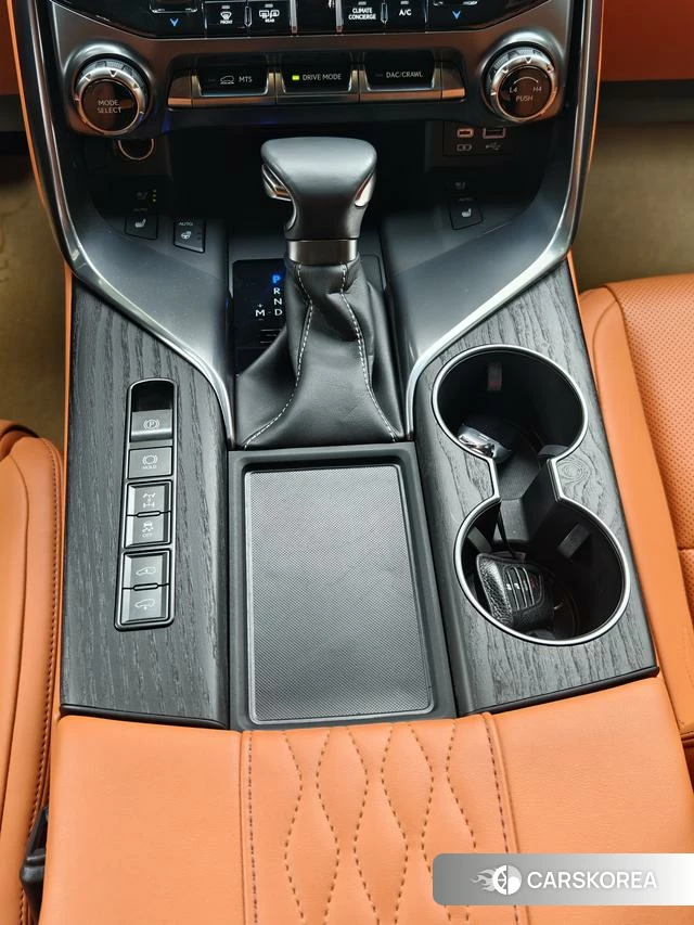 Lexus LX id 4272333 из Китая 11