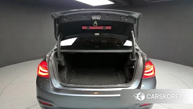 BMW 3 Series (F30) id 3602352 из Кореи 11