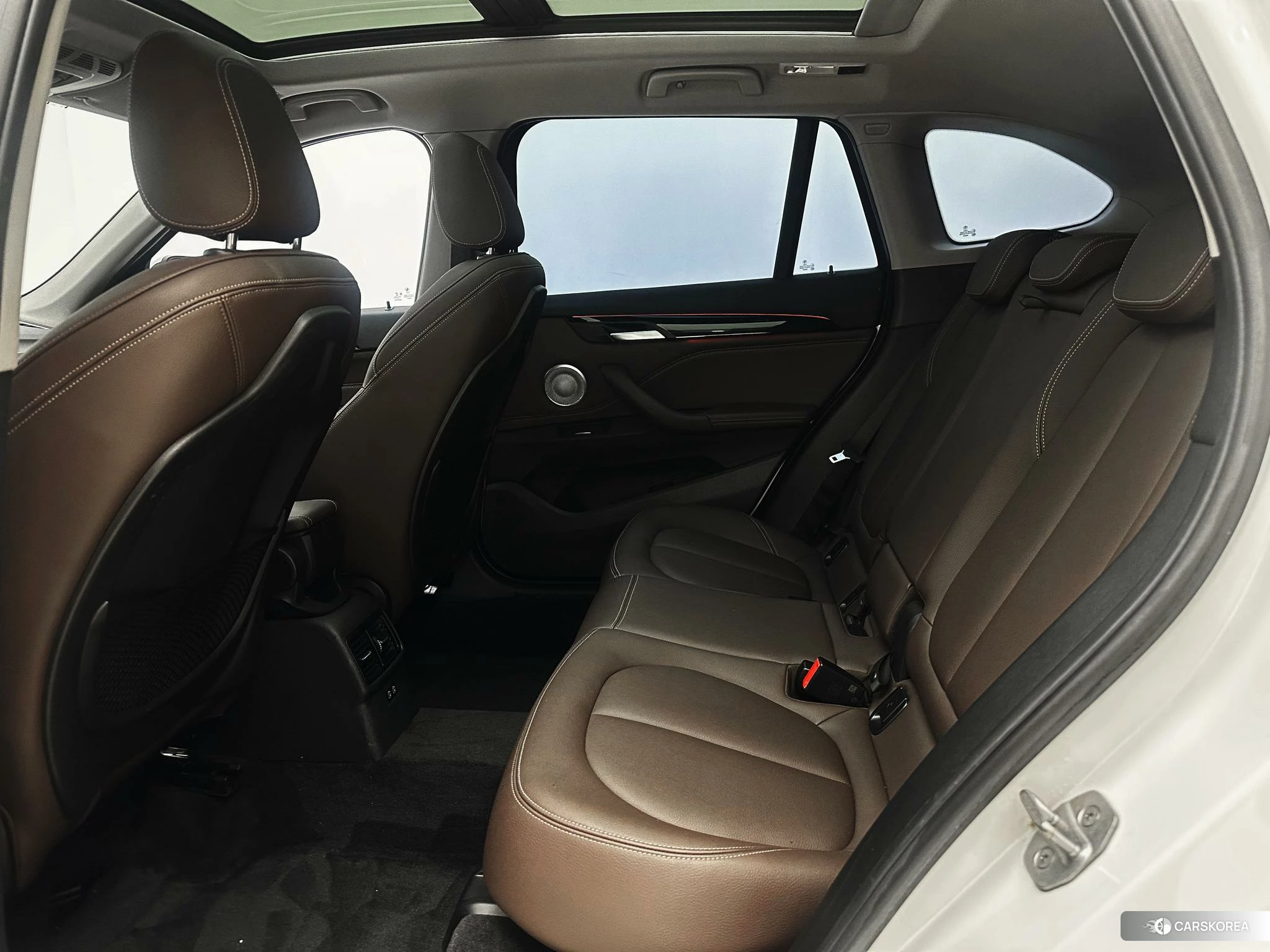 BMW X1 id 4513508 из Китая 11