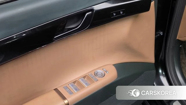 Hyundai Grandeur Hybrid (GN7) id 4880090 из Кореи 11
